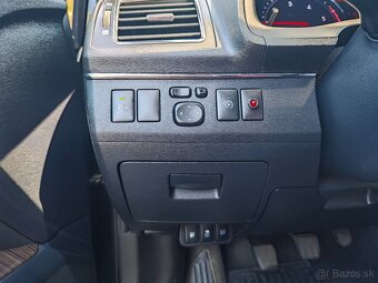 Toyota Avensis - 4