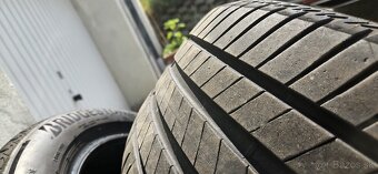 Brigstone turanza 5 245 45 r18 - 4
