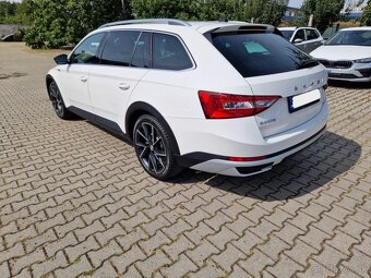 Škoda Superb Combi Scout 2,0TSI 200kW 7°AP 4×4 - 4