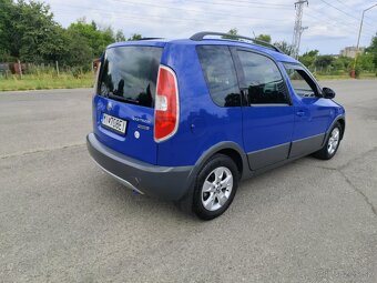 Škoda Roomster 1.6 Benzín 2007 - 4