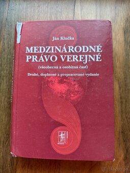 Právnicka literatúra - 4