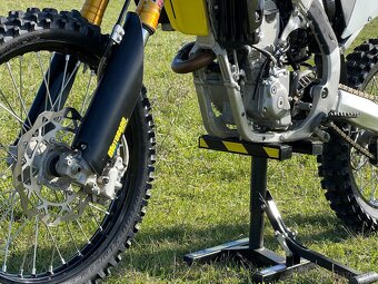 Suzuki RM-Z 250 - 4