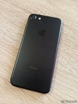 iPhone 7 / 128GB čierny NOVA BATERIA TOP stav - 4