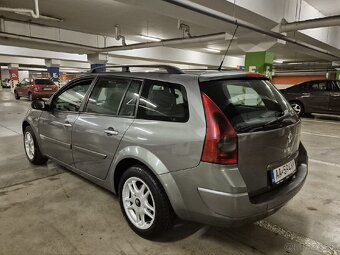 Renault Megane Grandtour 1.5 DCI - 4