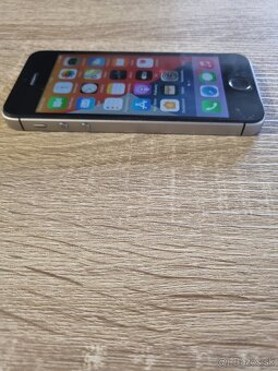 iPhone SE 1 generácie 2016 / 16GB / Dobrý stav - 4