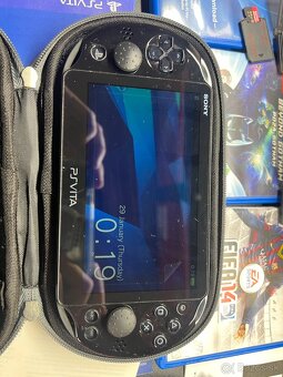 Ps Vita Wi-fi pch-2004 black - 4