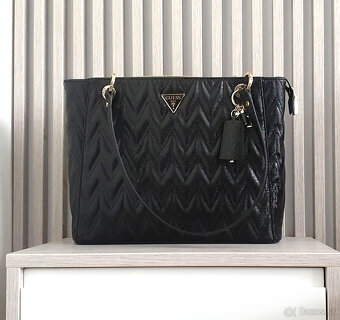 Nová kabelka GUESS originál - 4