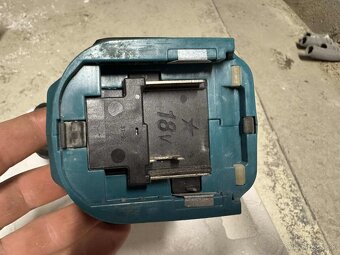 Predám zánovnú Makita DTW 1001 - 4