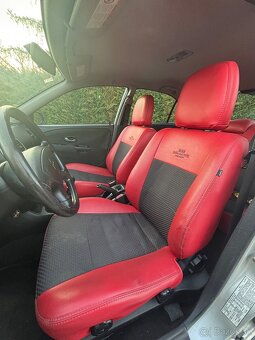 Mitsubishi Carisma - 4