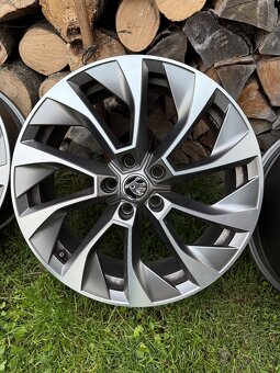 Alu disky 5x112 R19 Škoda - 4