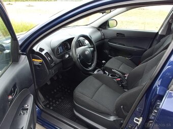 Hyundai I30, 1.4 benzín, r.2010, dobrý stav - 4