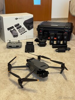 DJI Mavic 3 Fly More Combo + PGYTECH Case - 4
