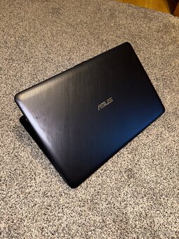 Predám notebook Asus VivoBook X540UA/4417U/8GB/240GB/W11 - 4