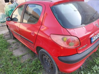 Peugeot 206 - 4