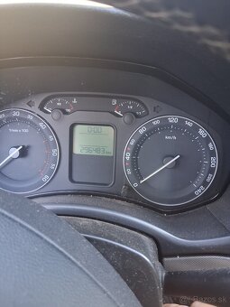 Škoda Octavia II 1.9tdi 74kw - 4