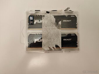 NOVE Kingston FURY 64 GB KIT DDR4 3200 MHz CL16 Beast Black - 4