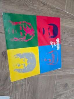 LP platne Queen, Elvis Presley, Pentatonix - 4