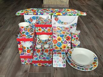 Porcelánová súprava s ľudovým motívom - 4