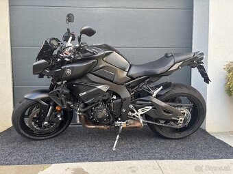 Yamaha MT 10 - 4