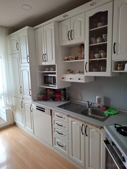 Kuchynská linka - 4