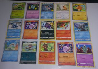Pokemon Karty - 4