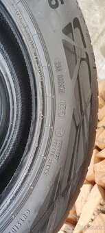 Continental 195/55R16 - 4