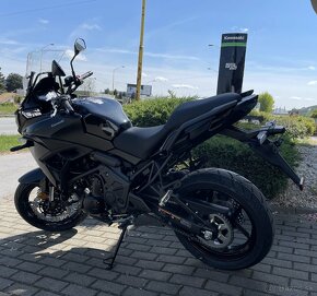 Kawasaki  Versys 650 čierny - 4