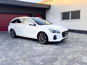 Hyundai i30 1.6Crdi Facelift - 4