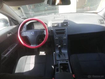 Volvo V50 - 4