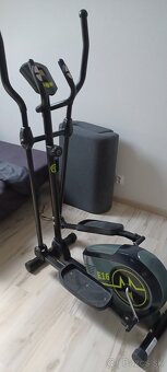 Eliptický trenažér e16 - 4