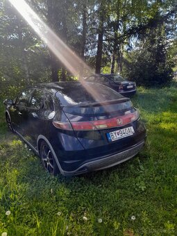 Predam Hondu civic ufo 2.2 cdi - 4
