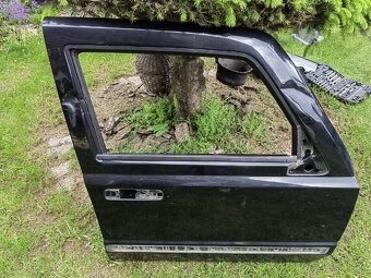 Jeep Commander pravé predné dvere 2005-2007,2008 2009,2010 - 4
