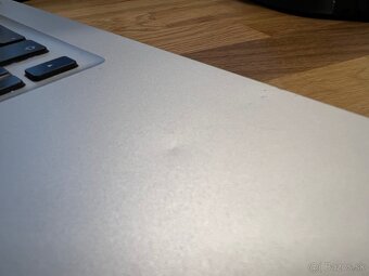 Macbook Pro 13 rok 2010 - 4