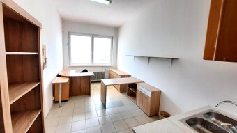 Kancelária s kuchynkou, 15 m2, Centrum, Topoľčany - 4