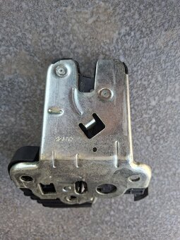 Zámok piatych dverí audi a3 - 4