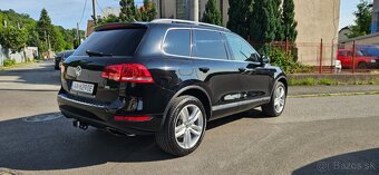 Volkswagen Touareg VR6 3.6 LUX KomfortBenzínPanorama - 4