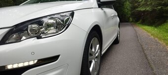 Peugeot 308 - 4