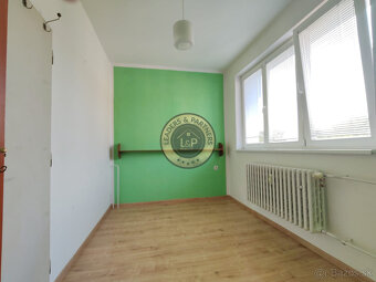 ZNÍŽENÁ CENA Ticho, komfort a priestor – 3-izbový byt v L - 4