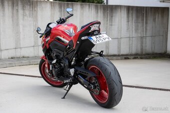 Kawasaki Z900 - 4