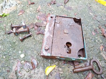 Starý zámok s kľúčom - 4