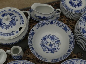 porcelánový jedálenský servis – modrý cibulák Česká rep. - 4