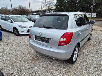 Skoda  fabia - 4