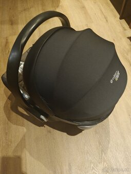 Cybex Aton Q vajicko s isofixom a novorodeneckou vlozkou - 4