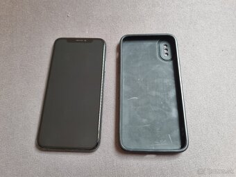 Apple iPhone XS 256GB - čierny, bez škrabancov - 4