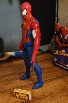 Figurka Marvel Spiderman - 4