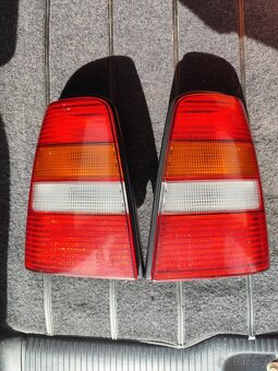 Zadné svetlá Golf 3/Golf Mk3 - 4