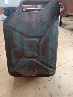 Vojenské veci a bandasky - 4