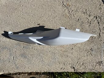 Kapotaz plasty na suzuki gsxr k7-k8 1000 - 4