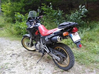HONDA Dominator NX650 - 4
