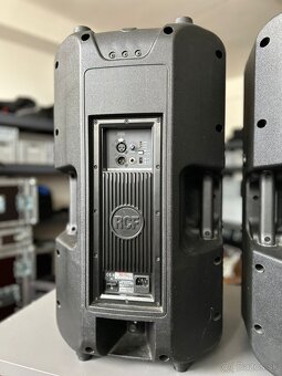 Predám 2ks reproduktorov RCF ART 312-A + statívy - 4